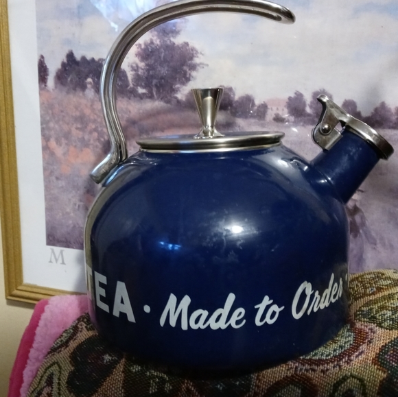 🏫☕KATE SPADE N.Y. BLUE TEA KETTLE🍵COLLECTIBLE VINTAGE CLOSEOUT. - Picture 8 of 16
